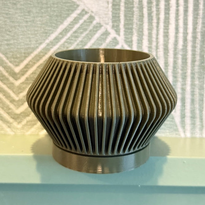 Convex 3D Printed Planter with drainage tray (Copy)