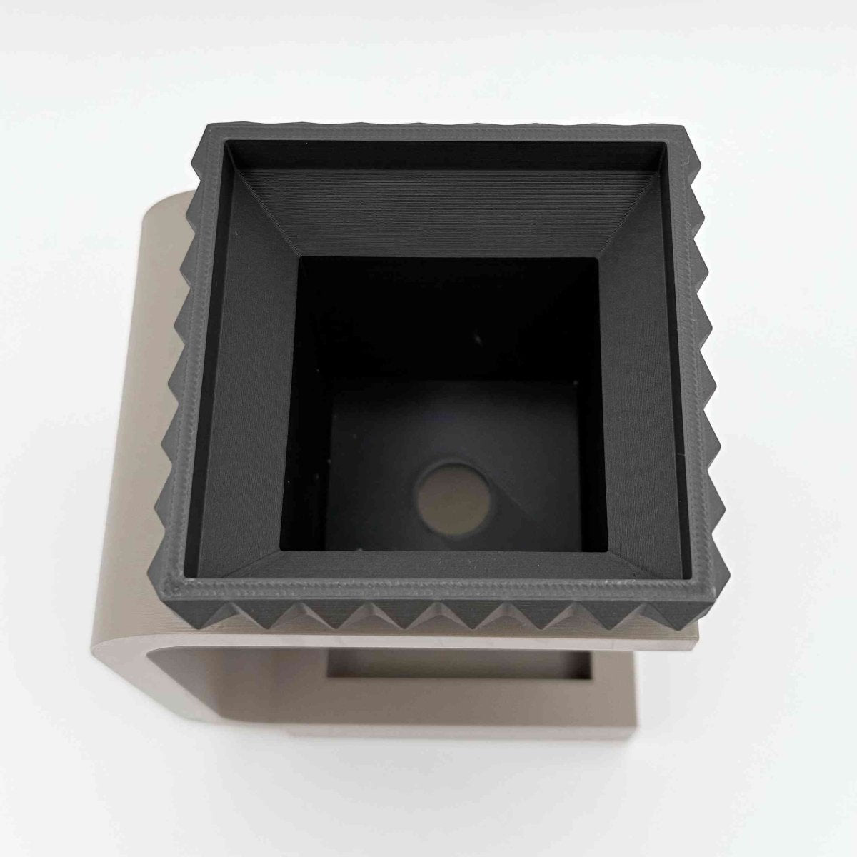 2-Piece Hover 3D Printed Planter with drainage tray